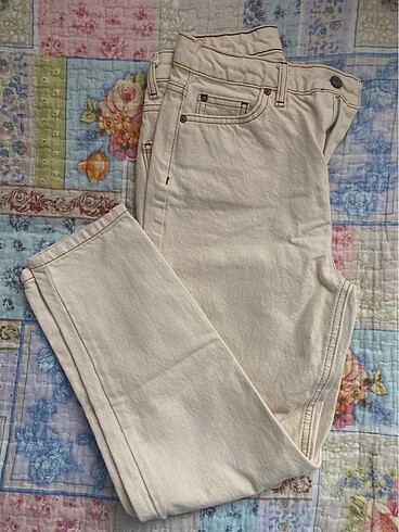 trendyol milla ekru mom jeans