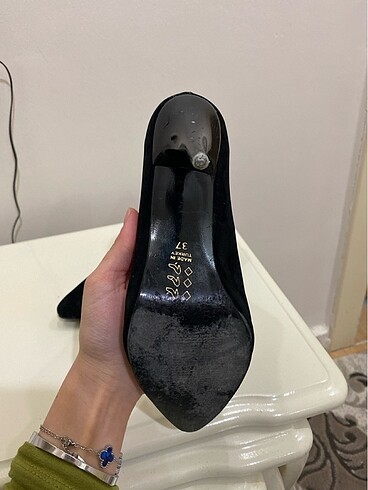 37 Beden Kadın stiletto
