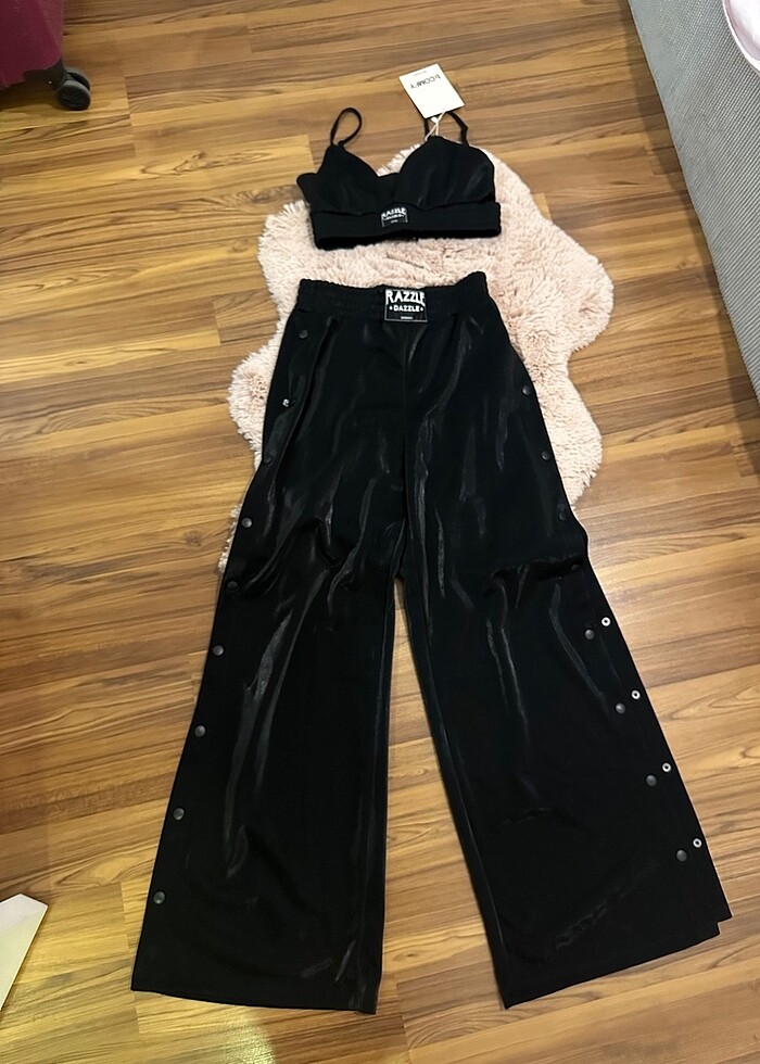 Bershka yandan düğmeli pantolon büstiyer takım - Görsel 5