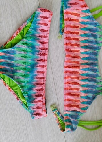 11-12 Yaş Beden çeşitli Renk #kiz çocuk mayo #bikini
