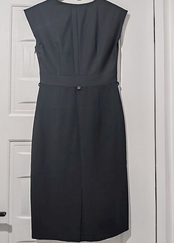 Siyah V Yakalı Kemerli Uzun Elbise - Görsel 5