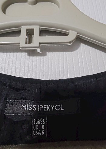 Siyah V Yakalı Kemerli Uzun Elbise - Görsel 4