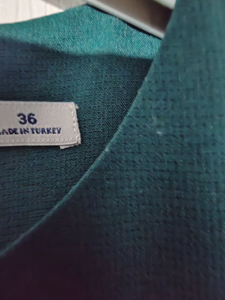 Kemer Detaylı Koyu Yeşil Midi Ofis Elbisesi - Görsel 3