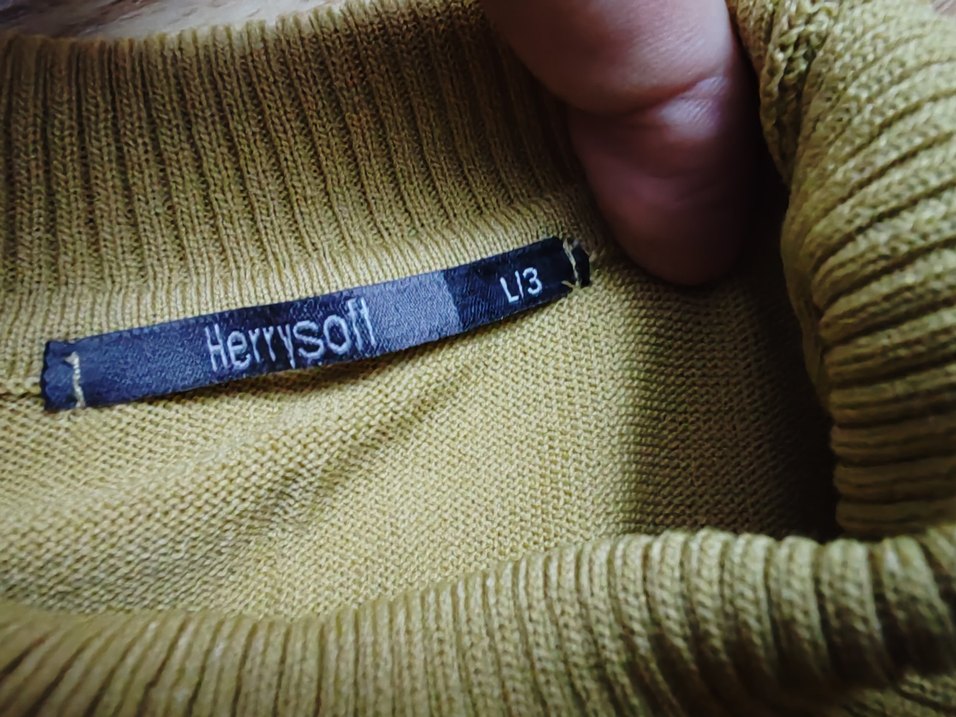 Bej Kolsuz Boğazlı Kadın Kazak - Görsel 3