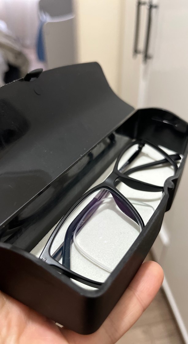 Şeffaf Camlı Siyah Kadın İş Gözlüğü - Görsel 2