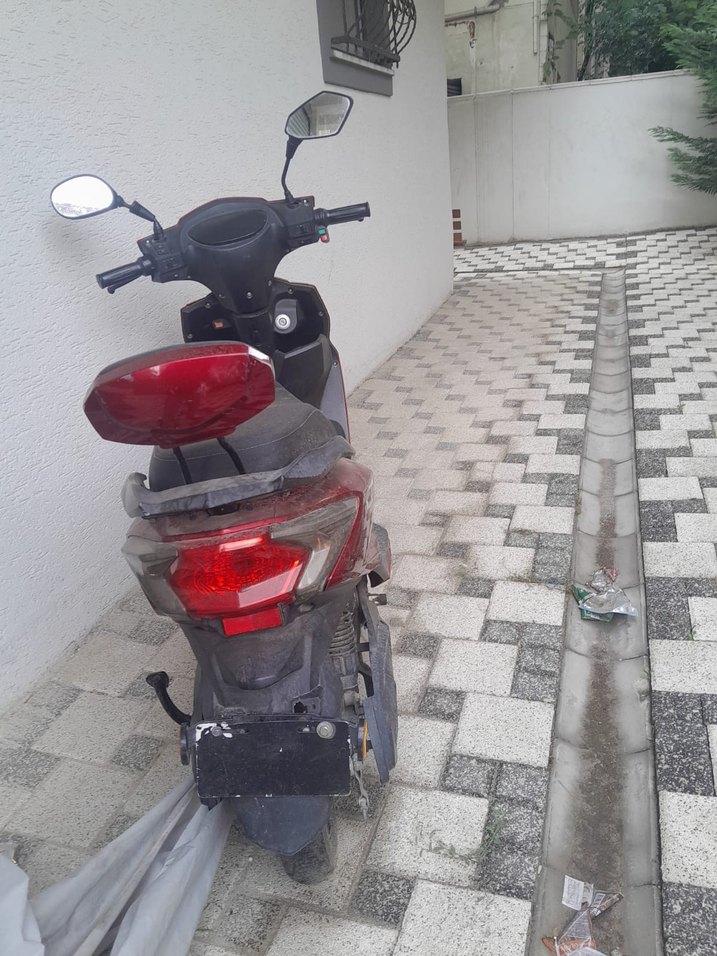 Kırmızı Sokak Stili Motosiklet elektirikli - Görsel 2