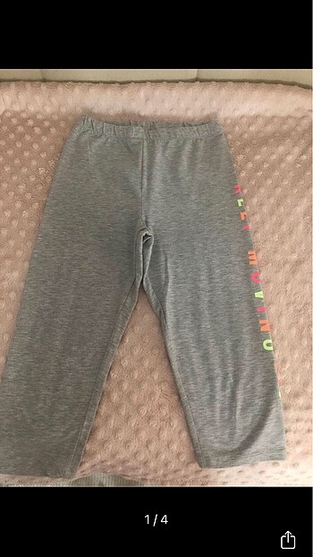 4 Tayt 1 tişört 1 kot pantalon