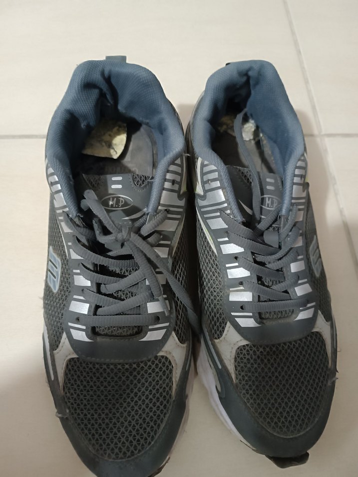 Gri Erkek Spor ve Koşu Ayakkabısı - Görsel 2