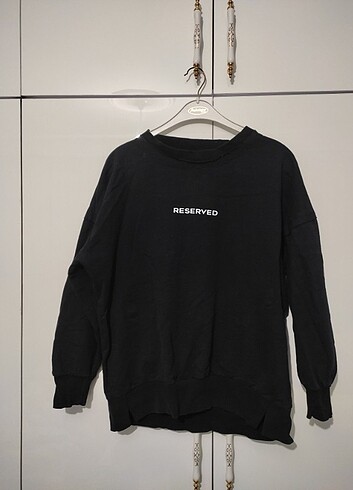 reserved yazılı sweatshirt