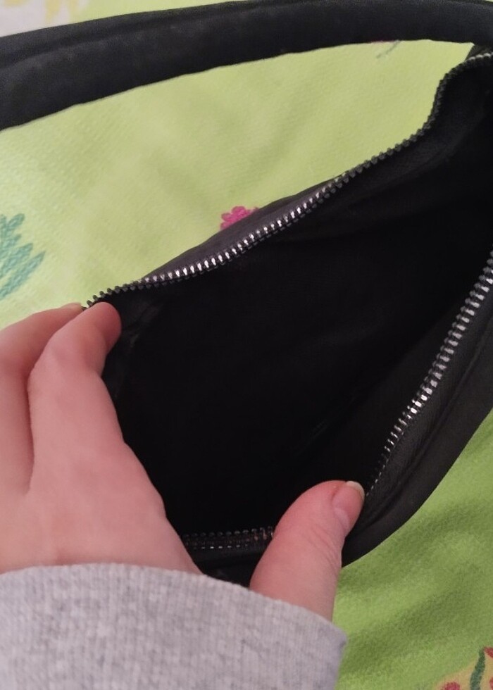 Siyah Baget Kol Çantası - Görsel 2