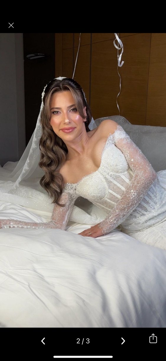 Dantel Detaylı Uzun Kollu Straplez Gelinlik - Görsel 2