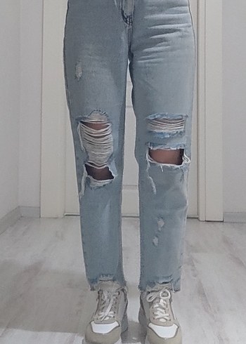 Yırtık Detaylı Mavi Kadın Jean Pantolon - Görsel 2
