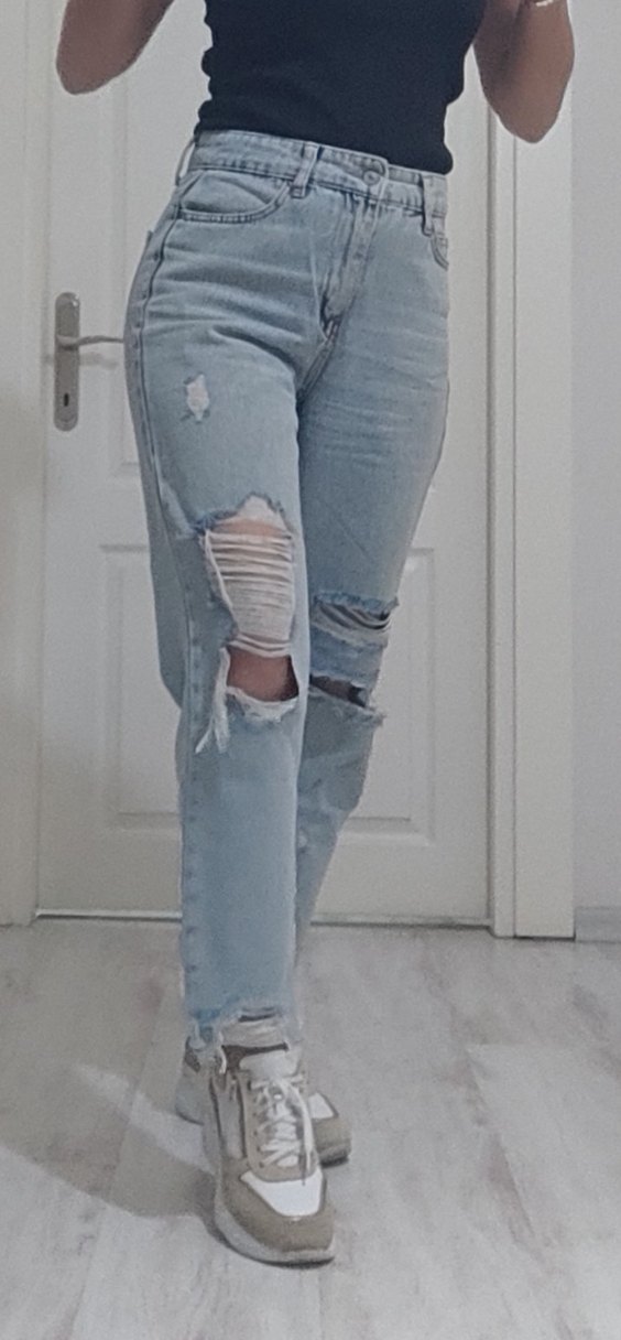 Yırtık Detaylı Mavi Kadın Jean Pantolon - Görsel 4