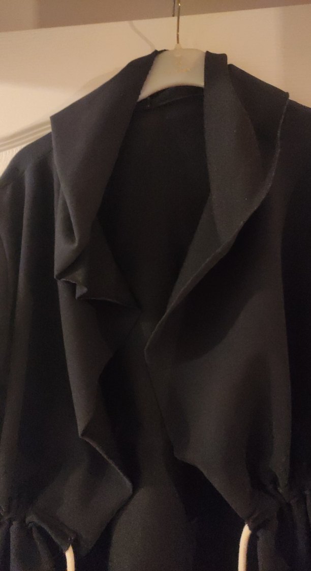 kapüşonlu beli ipli ceket - Görsel 2