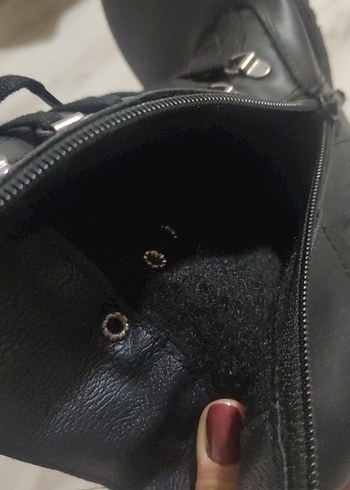 Siyah Bağcıklı Kadın Gotik Bot - Görsel 5