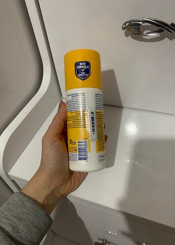 Celenes SPF 50 Güneş Spreyi Losyonu - Görsel 2