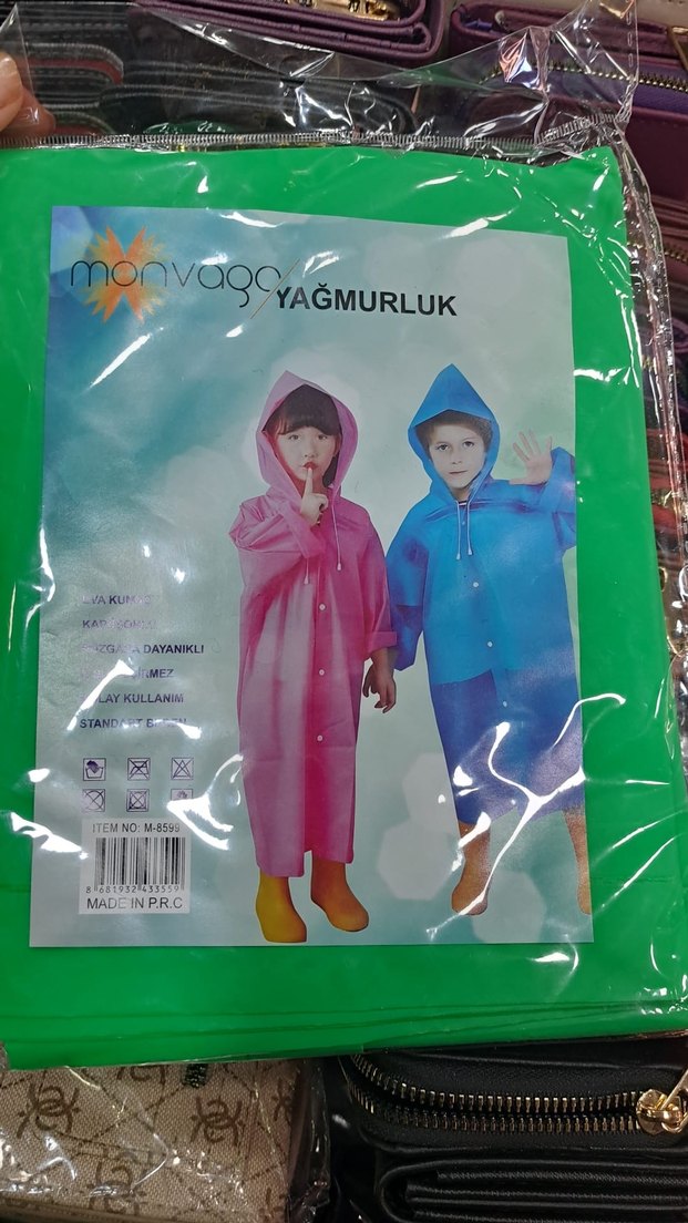 Kapüşonlu Çocuk Yağmurluk - Görsel 2