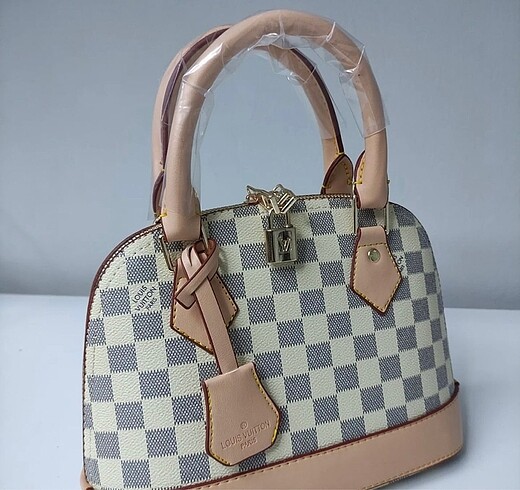 Louis Vuitton Kadın Kol Çantası