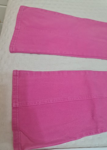 10 Yaş Beden pembe Renk Düğmeli Pembe Bol Kesim Kız Pantolonu