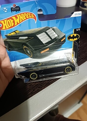 Hot wheels 