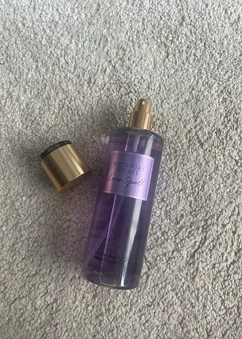 Victoria's Secret Love Spell Kadın Parfümü