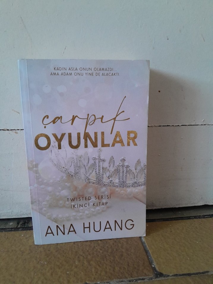 Çarpık Oyunlar - Ana Huang - Görsel 3