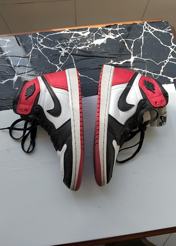NİKE AİR JORDAN 1 RETRO HİGH SATİN BLACK BASKETBOL AYAKKABI - Görsel 2