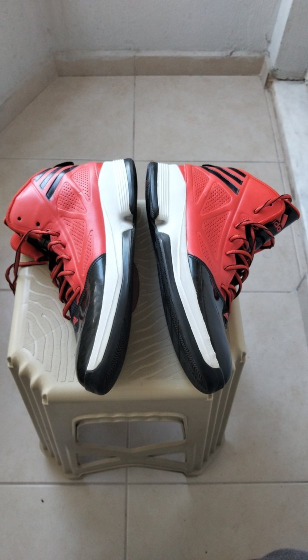 Adidas Kırmızı-Siyah Basketbol Ayakkabısı — görsel 8/10
