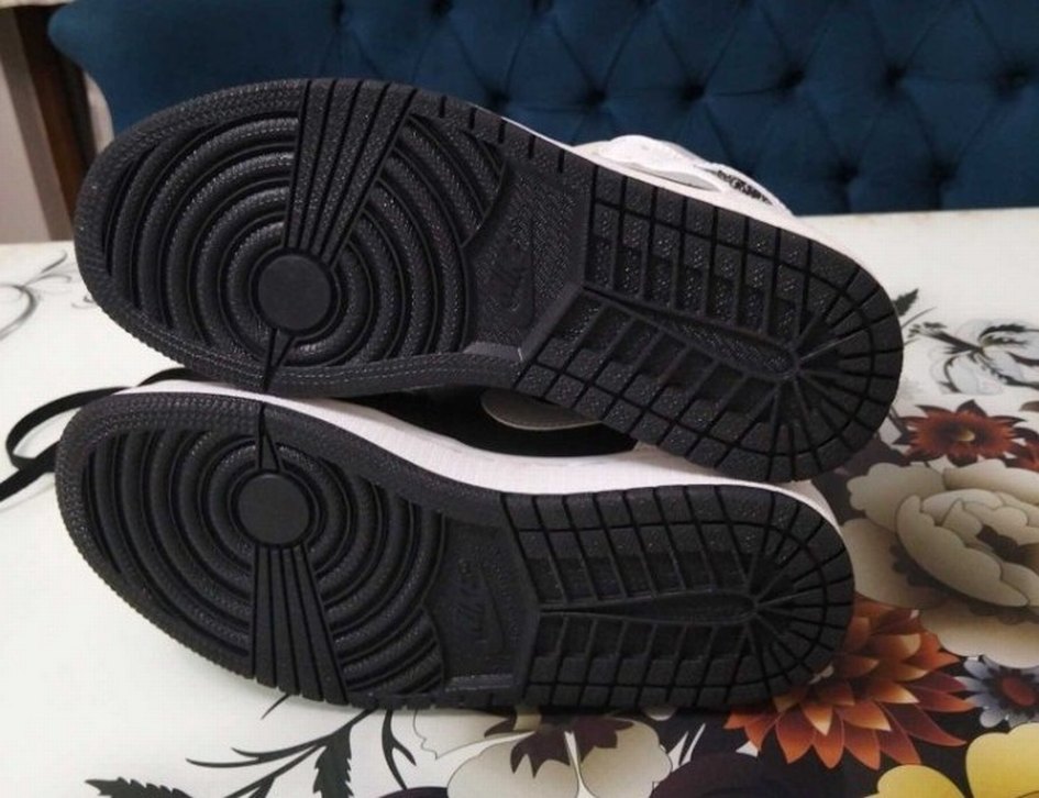 Nike Air Jordan 1 Mid White Shadow Smoke Grey Basketbol Ayakkabı — görsel 6/12