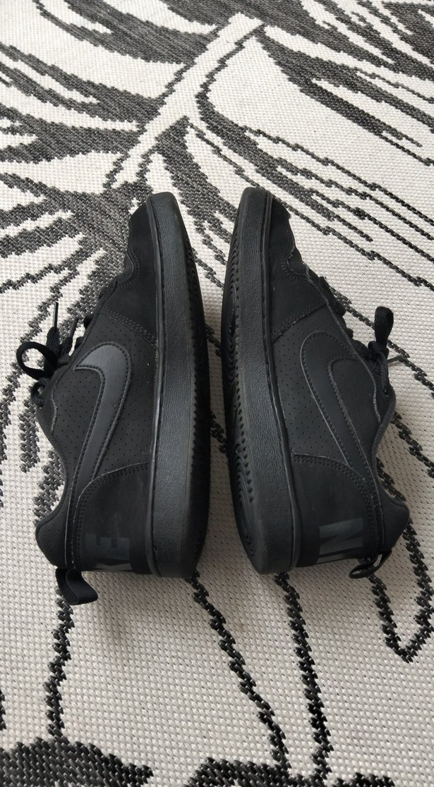 Nike Siyah Düşük Bilekli Sneaker — görsel 3/8