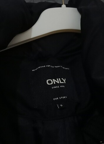 Only Siyah Uzun Mont