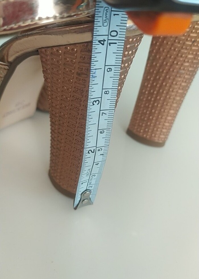 Gold topuklu ayakkabı  - Görsel 5