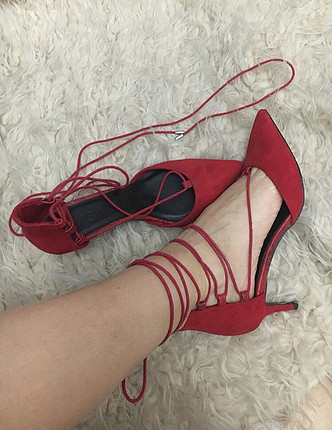 Bershka Kırmızı süet ayakkabı