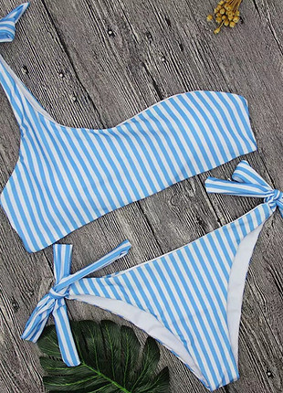 Zara Çizgili bikini AMERİKADAN ALINMIŞTIR.