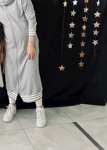 Uzun Gri Kadın Kapüşonlu Spor Elbise