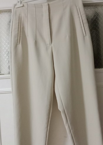 Beyaz Pilili Midi Kadın Kumaş Pantolon