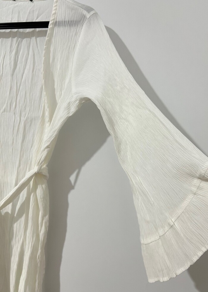 Beyaz pareo - Görsel 2