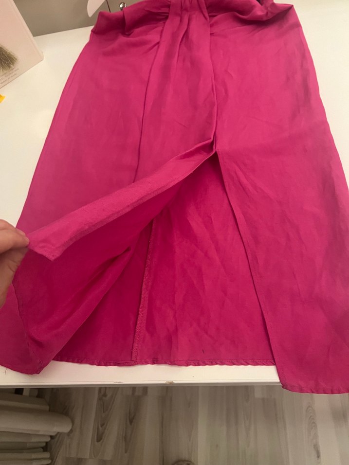 Pembe Uzun Drapeli Kadın Etek - Görsel 4