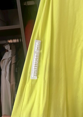 Neon Sarı Drapeli Uzun Kollu V Yaka Elbise - Görsel 3
