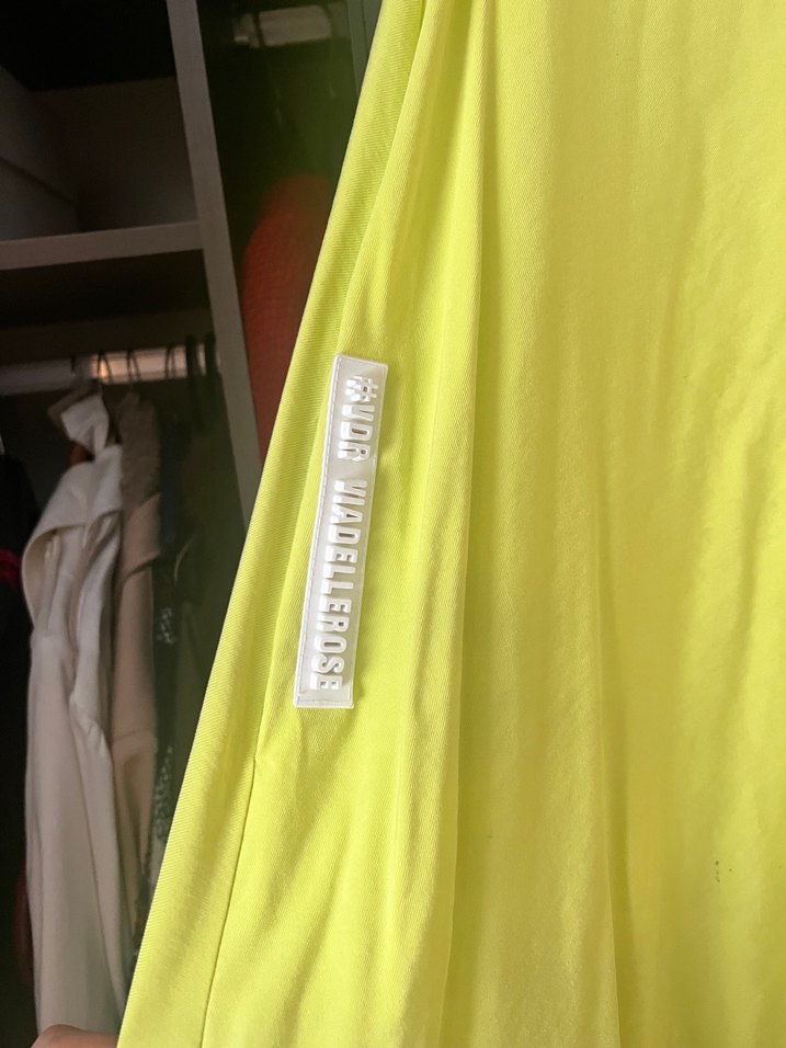 Neon Sarı Drapeli Uzun Kollu V Yaka Elbise - Görsel 3