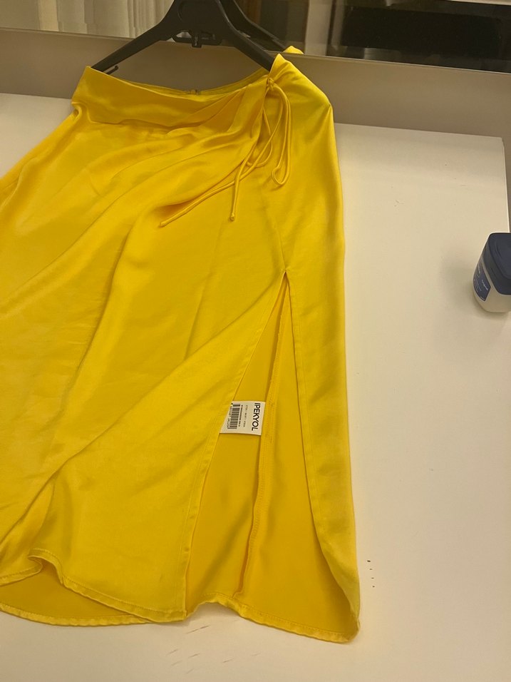 İpekyol Sarı Midi Kadın Drapeli Saten Etek - Görsel 3