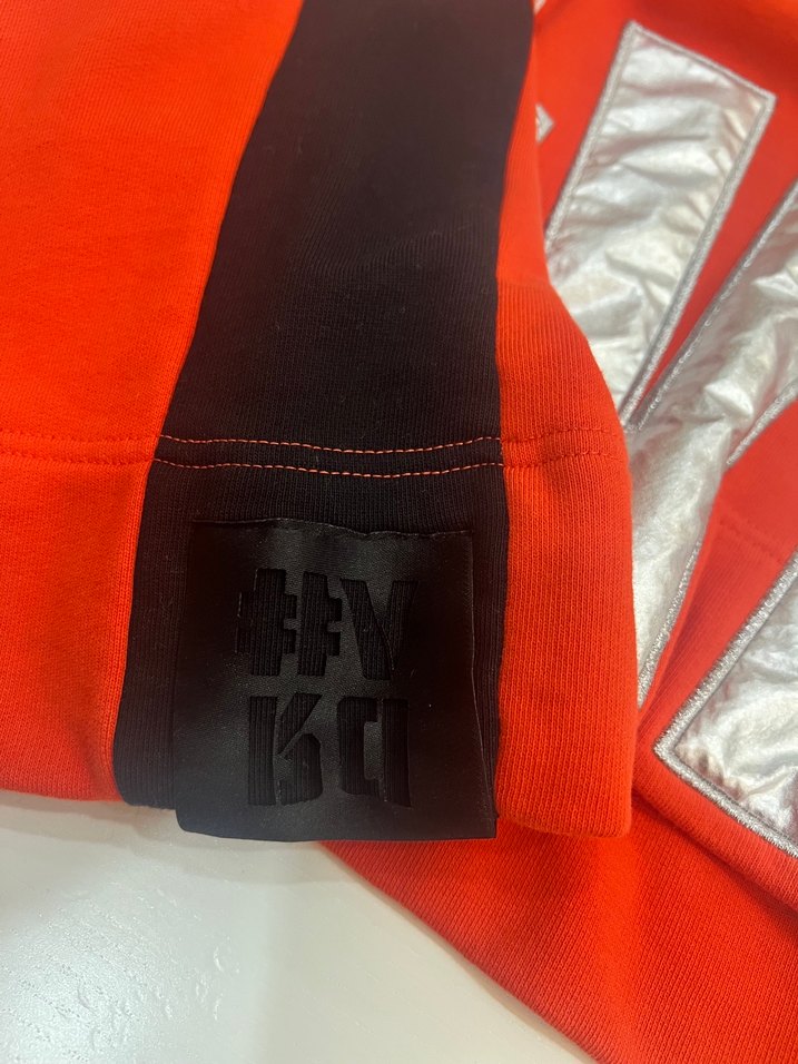 Kapüşonlu Kadın crop Sweatshirt - Görsel 3