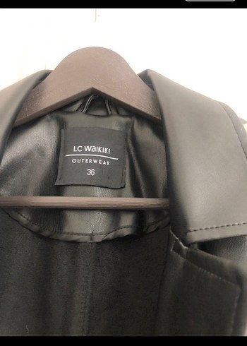 Kadın Siyah Uzun Deri Kemerli Ceket - Görsel 2