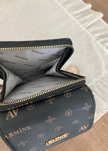 Zincir Detaylı Armine Deri Kadın Çanta - Görsel 4