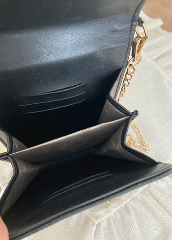 Zincir Detaylı Armine Deri Kadın Çanta - Görsel 3