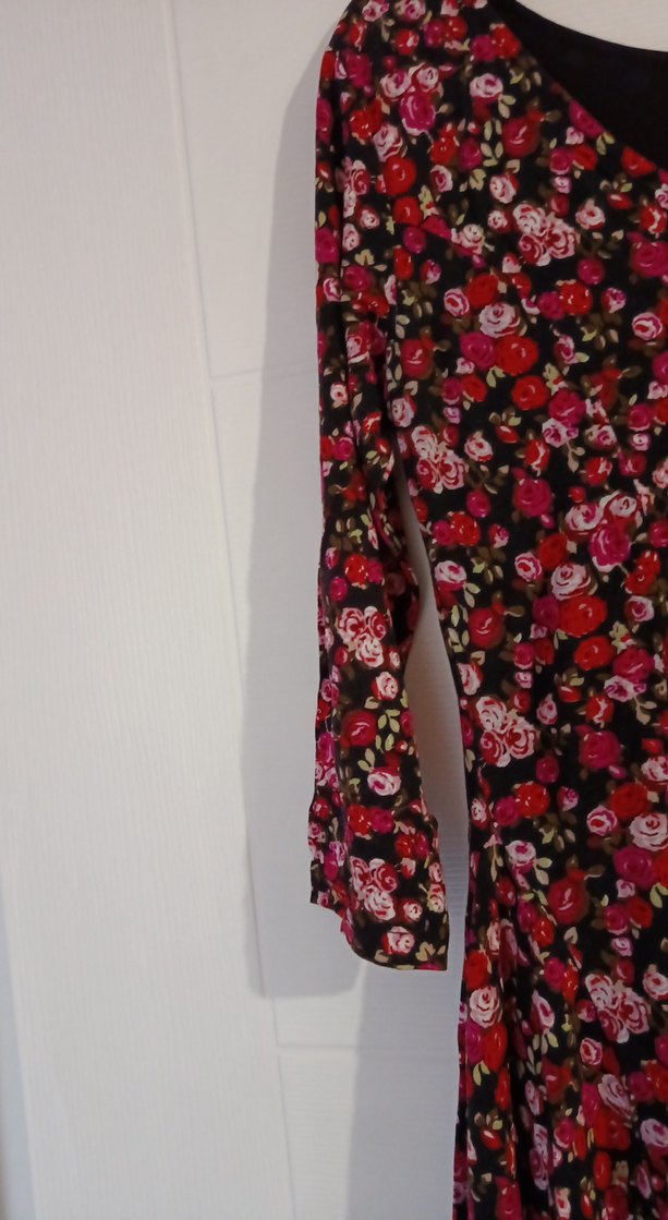 Çiçek Desenli Uzun Kollu Midi Bohem Elbise - Görsel 3