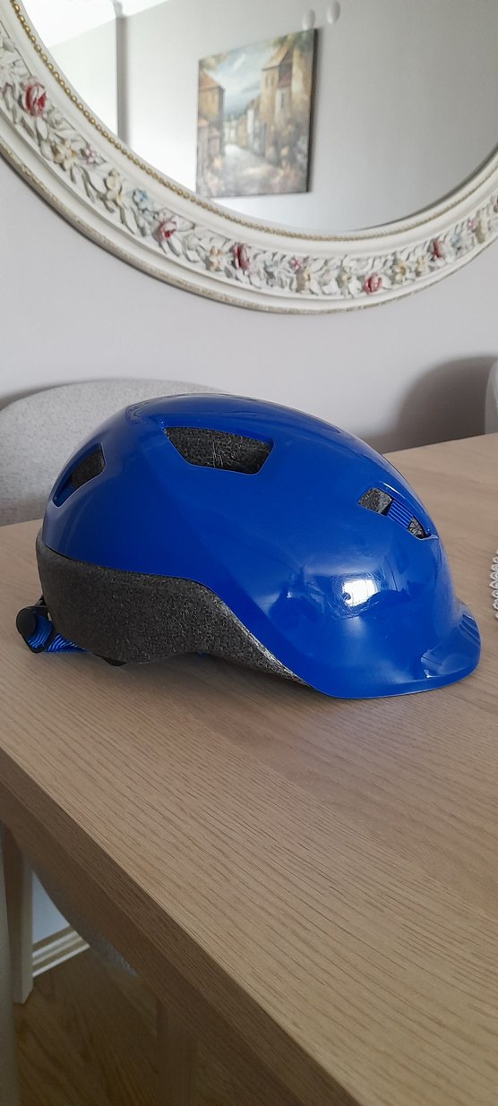 Mavi BTWIN Bisiklet Kaskı Velcro Bantlı piyasa değeri resmde var - Görsel 2