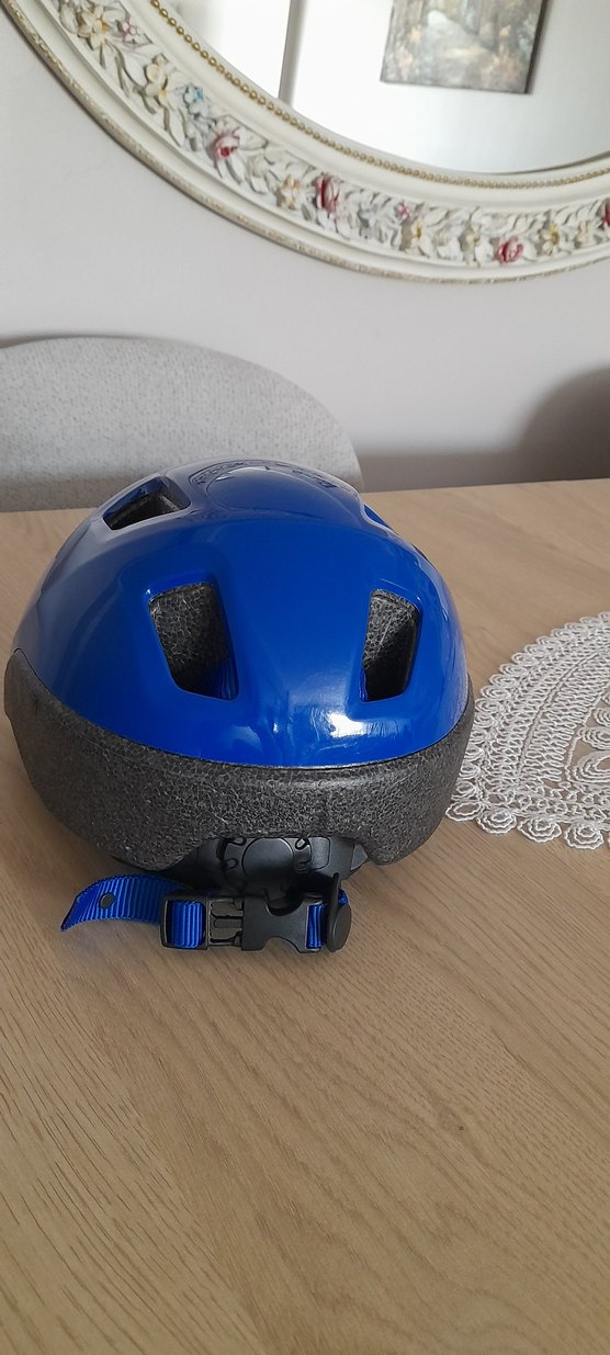 Mavi BTWIN Bisiklet Kaskı Velcro Bantlı piyasa değeri resmde var - Görsel 3