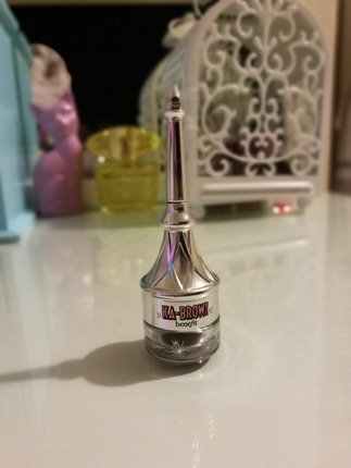 Benefit ka brow jel kaş boyasi