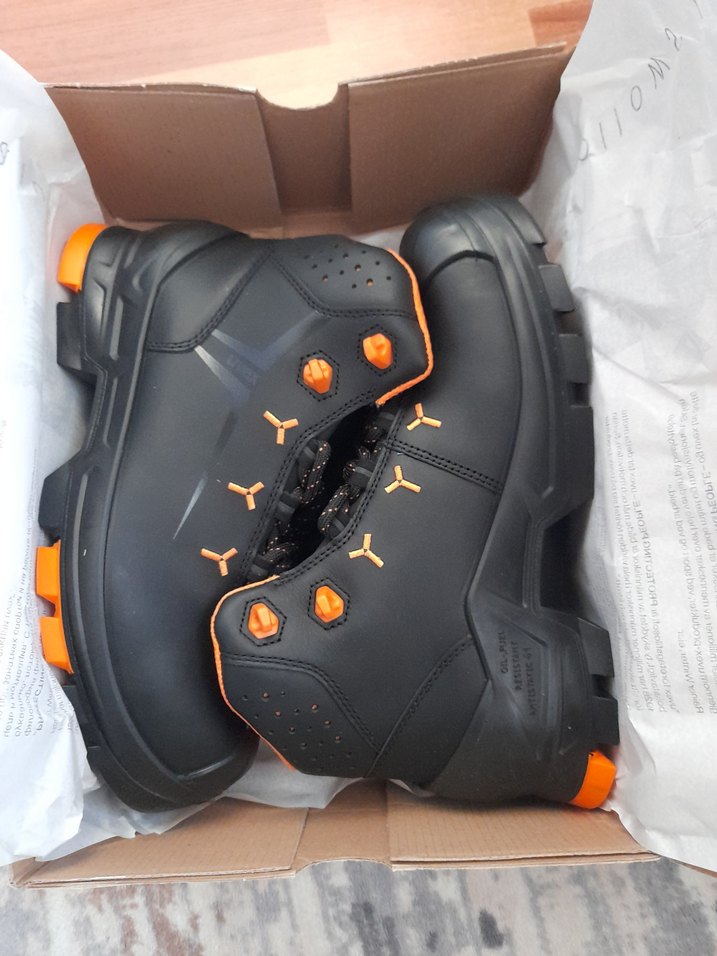 Uvex marka  6503 S3 Src Deri İş Botu Siyah - Görsel 2